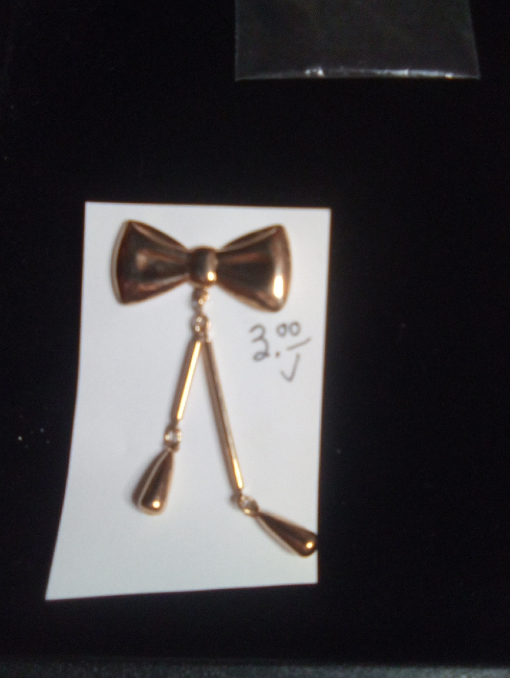 Bow pin